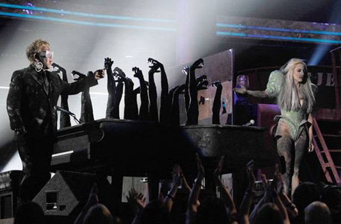 Elton_GAGA-52nd-Grammy